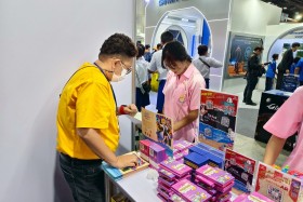 STKC ออกบูธจัดแสดงชิ้นงานชุด ตารางธาตุ ในรูปแบบ AR card สร้า ... พารามิเตอร์รูปภาพ 105